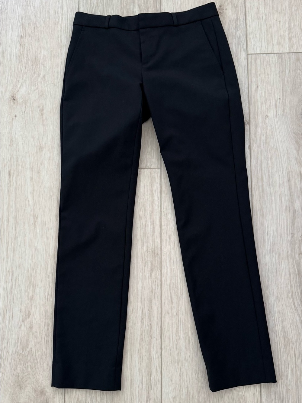 Banana Republic women’s Ryan fit size 2 stretch flat-front dress pants